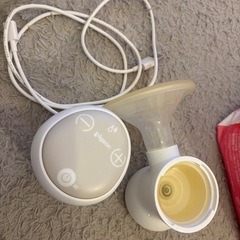 母乳パッド、搾乳機の画像