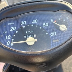 ★始動動画有り🛵💨　DIOフィット(AF27)　外装グリーンメタリックでキレイです✨　2ストなので加速は抜群❗️　走行距離5623km(メータ読み)  　原付　スクーター　50ccの画像