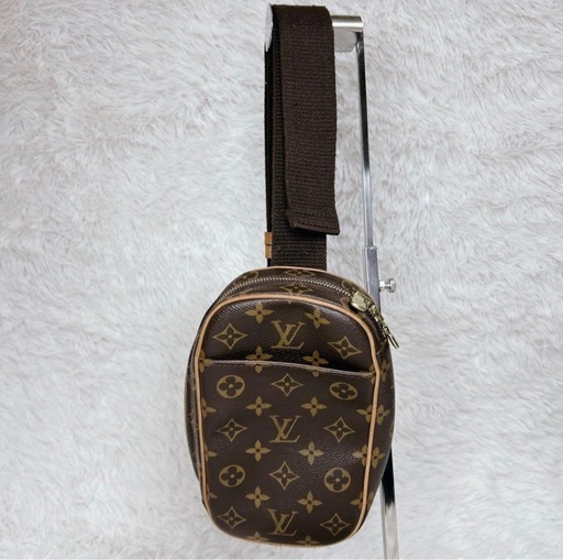 ★廃盤★ルイヴィトン モノグラム ポシェット ガンジュ LOUIS VUITTON