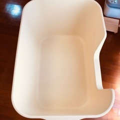 大きな猫用トイレの画像