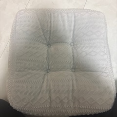 ニトリ マチ付きシートクッションの画像