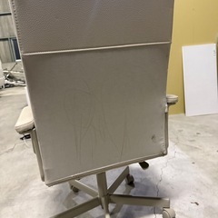 オフィスチェア
の画像