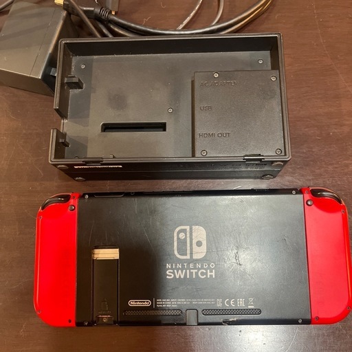 任天堂　Switch1台/Switch 有機ELモデル　1台【商談中】