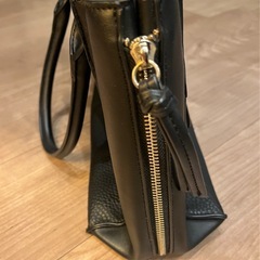 【FIORELLI】A4サイズが入るバッグの画像