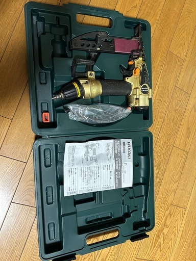 HiKOKI高圧フロア用タッカ
