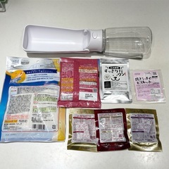 ペット用品 犬 給水ボトル ドッグフード 歯磨きガム おやつ等の画像