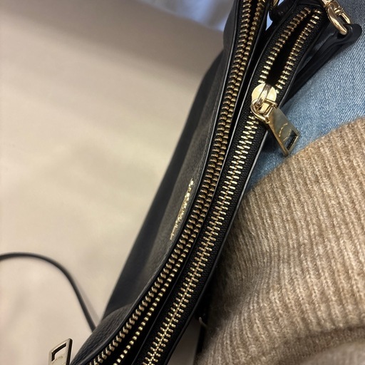 コーチ　　　ダブルジッパーショルダータイプ