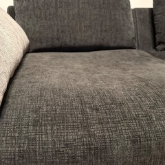 ニトリ三人掛けソファーの画像