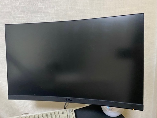 ゲーミングPC、モニター、マウス、マイク