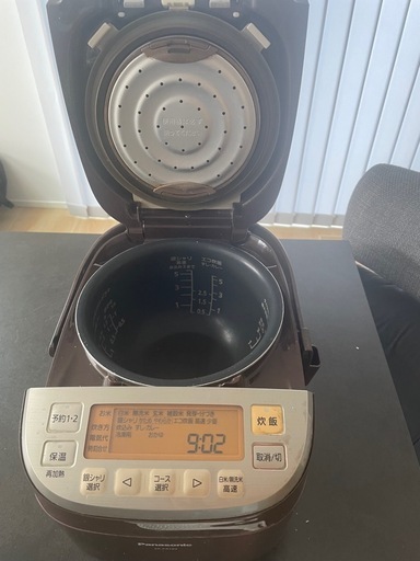 【希望価格お聞かせ下さい】
Panasonic可変圧力IH炊飯器 SR-PA103 ⭐️動作確認済⭐️5.5合
