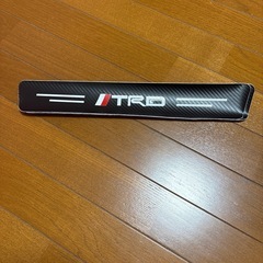 TRDロゴ80系ハリアードアステップガードステッカー前後セットの画像