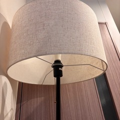 ランプ付き ベッドサイドテーブル 床頭台 セット  引越しのための画像