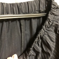 黒ワイドパンツの画像