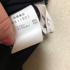 黒ワイドパンツの画像