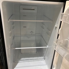 セール中‼️配送可【ヤマダ】【156L ファン式冷蔵庫】★2023年製 クリーニング済/6ヶ月保証付き 【管理番号11503】桒の画像