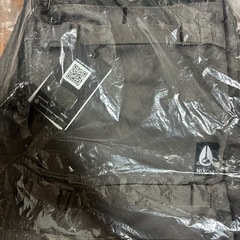 NIXONのリュック新品の画像