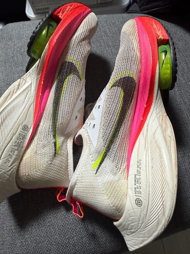 NIKEランニングシューズ