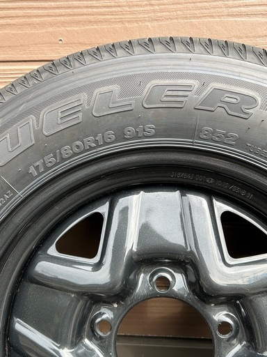 ジムニー新車外し　値下げ タイヤ、スチールホイール4本セット