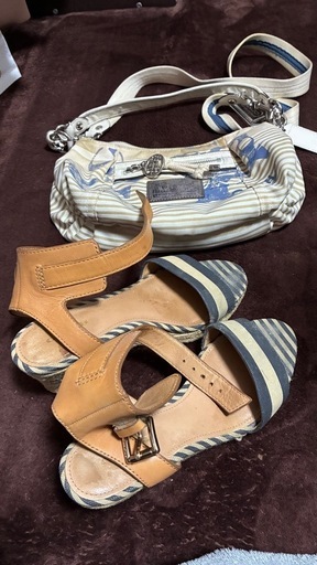 coachキャンパス地サンダル＆2wayバッグ
