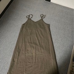 S・M・Lサイズのレディース服です。状態きれいです。早く取りに来てくれる方には少し値下げできます。👗✨の画像
