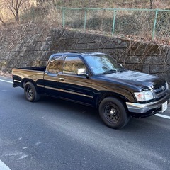 ハイラックス　スポーツピックアップ　エクストラキャブ　サンルーフ　エエアサス公認の画像