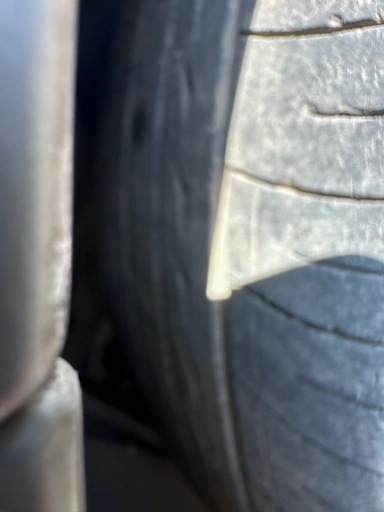 30 プリウス　17インチ　ホイールタイヤ　４本　215/45R17