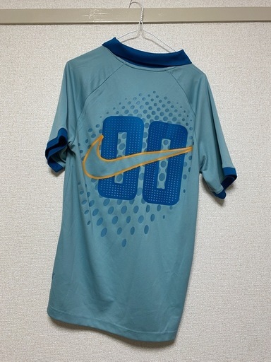 Nike DRI-FIT Tシャツ