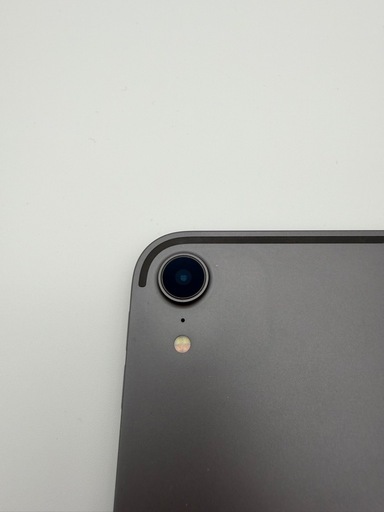 iPad Pro 12.9インチ 第3世代 256GB Wi-Fiモデル 大画面で快適です