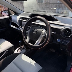 平成26年トヨタアクア 車検　8年／11月の画像