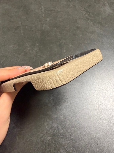 BONAVENTURA iPhone15ケース、ストラップ