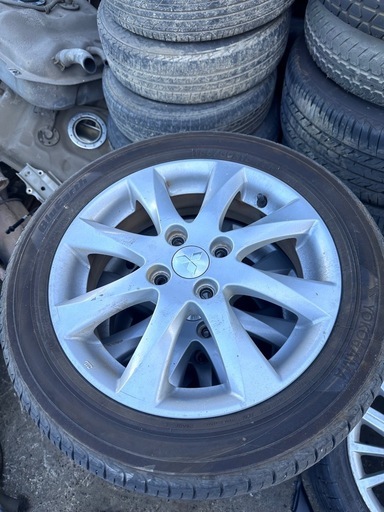 三菱　ソリオ　ホイールタイヤセット　165/60R15  タイヤ　溝少しあります