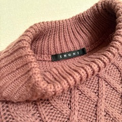 ①INGNI ニットワンピース くすみピンク レディースの画像