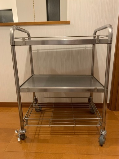 　ワゴン