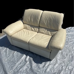 本日まで‼️リクライニング付き2人掛けソファー‼️の画像