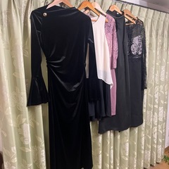 新品、ほぼ未使用、試着のみ、中古、ドレス20着ほどあります♡の画像