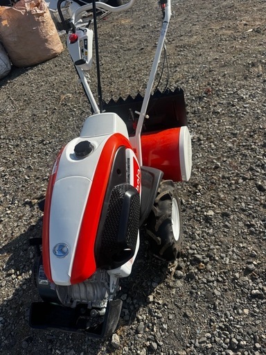 Kubota 陽菜RTS600