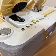 本日お取引。ラジカセ　テープCDジャンクの画像