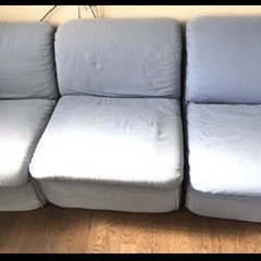 スウェーデン製ライトブルーのソファ(1✖️3)の画像