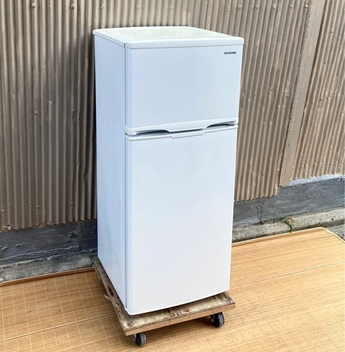 アイリスオーヤマ　118L冷蔵庫　IRSD-12B-W