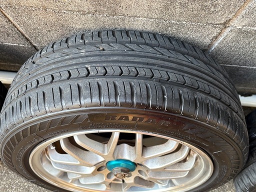 お取引中…タイヤセット