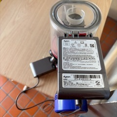 No.244 動かないダイソン掃除機の画像