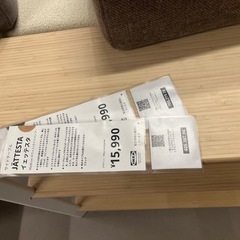 IKEA サイドテーブルの画像