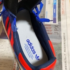 アディダス　スニーカー　27.0の画像
