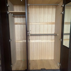 洋服ダンスの画像