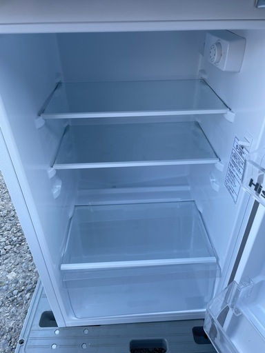 24年製　ハイセンス　冷蔵庫　124L