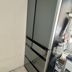 日立ノンフロン冷凍冷蔵庫 R-M6200D  2014年製の画像