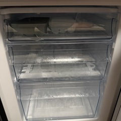 【ジャンク】ハイセンス　2021年製　冷蔵庫の画像