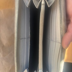 YSL長財布の画像