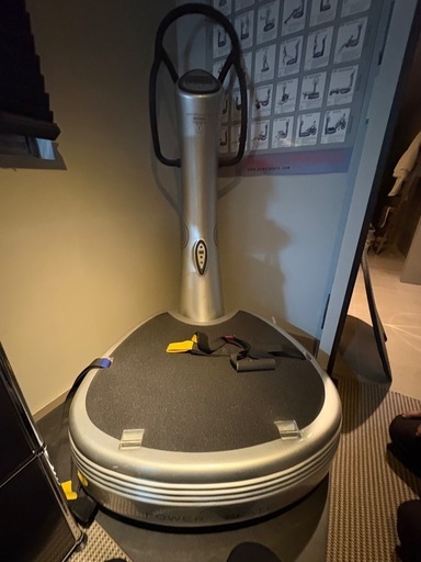 【Power Plate】パワープレート 業務用振動マシン ストラップ付