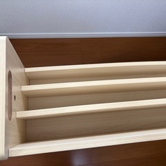 絵本の本棚、マガジンラックの画像